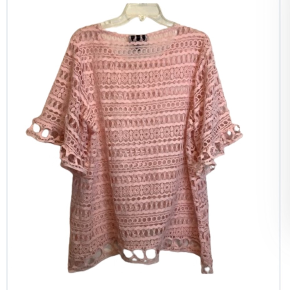 Lane Bryant pink top 14/16